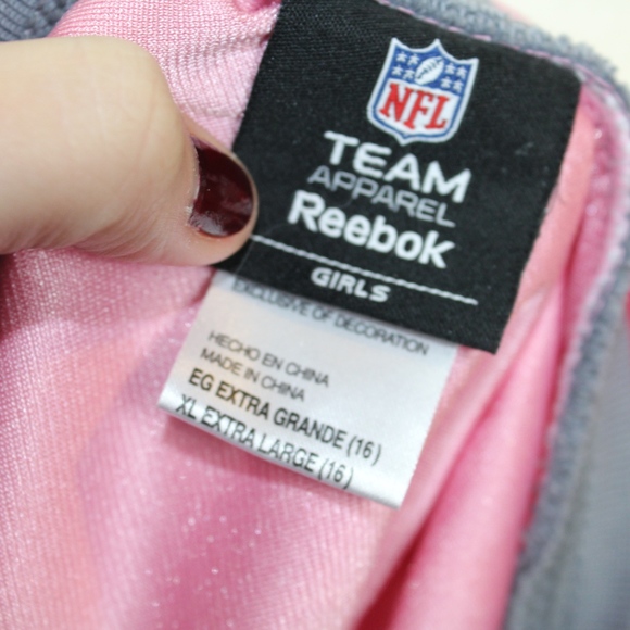 Dallas Cowboys Pink Tony Romo Jersey - Picture 2 of 5